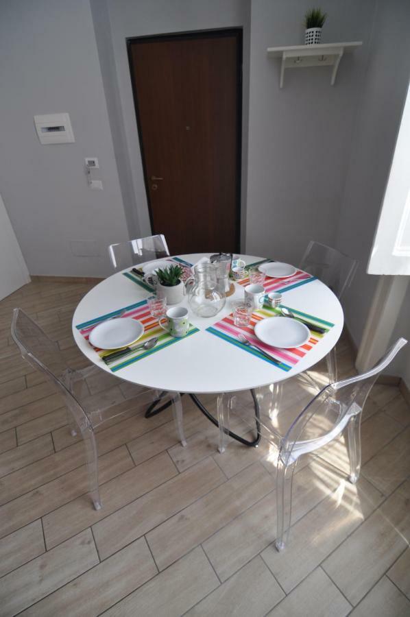 Apartament La Casa Di Abbi Neapol Zewnętrze zdjęcie